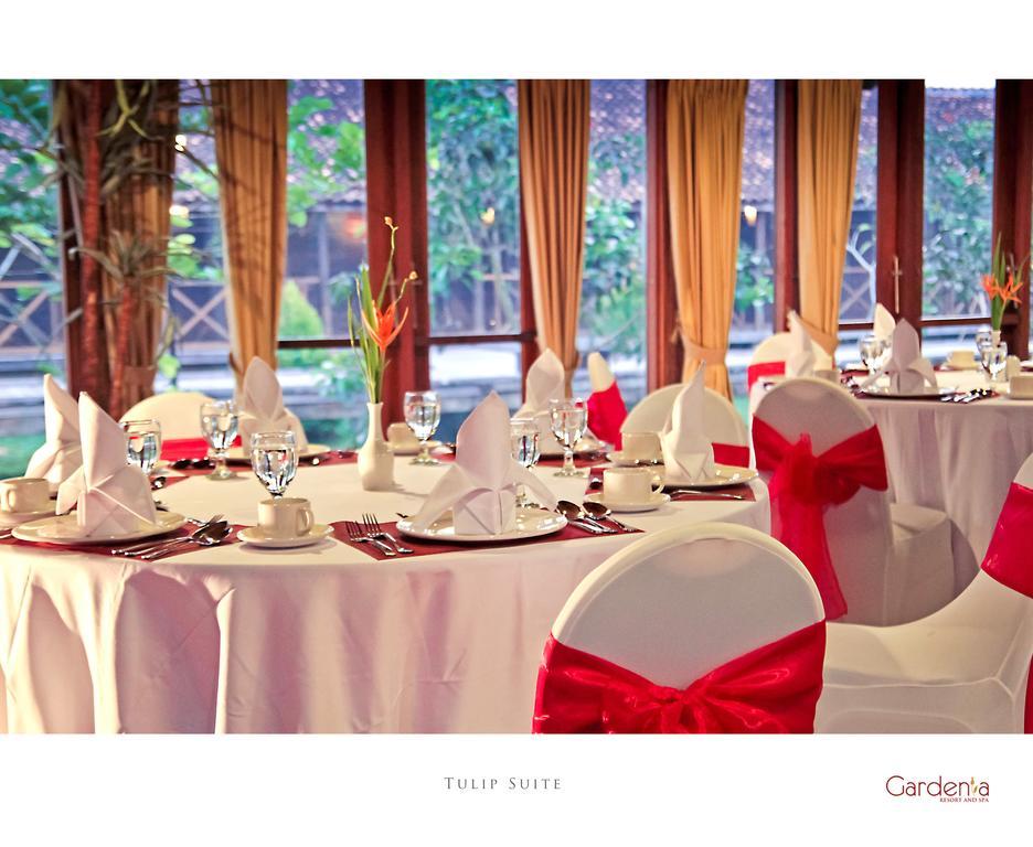 Gardenia Resort And Spa Pontianak Exterior photo