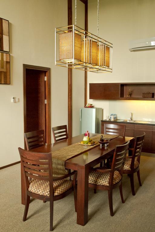 Gardenia Resort And Spa Pontianak Exterior photo