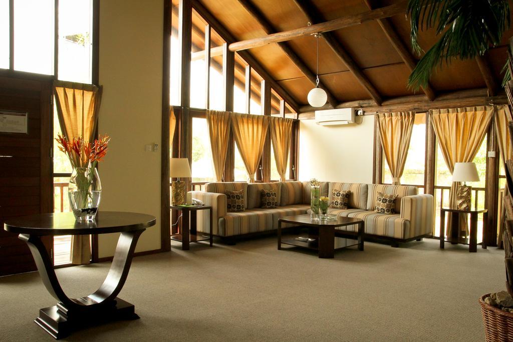 Gardenia Resort And Spa Pontianak Exterior photo