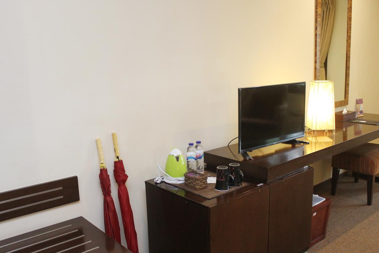 Gardenia Resort And Spa Pontianak Room photo