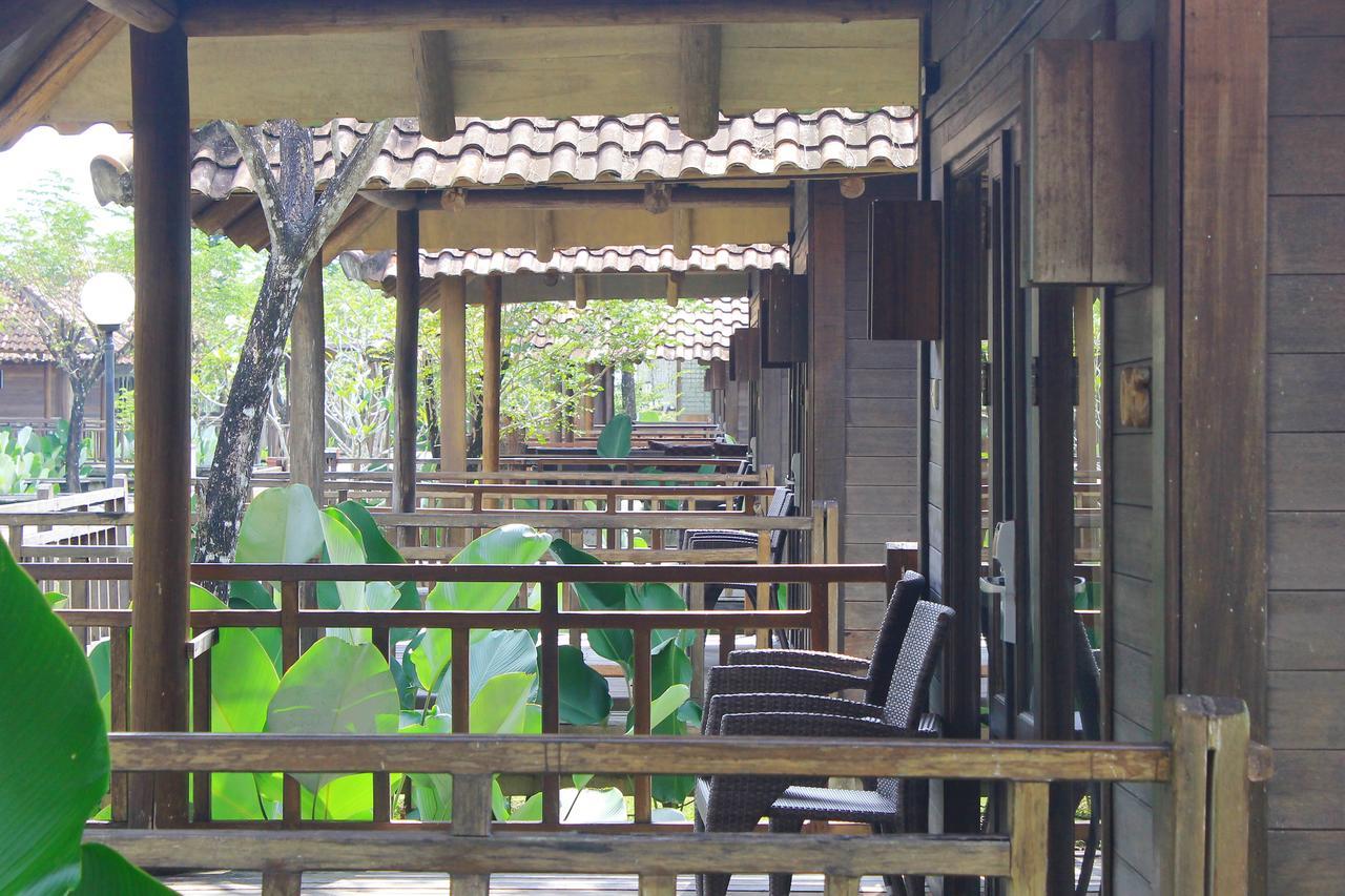 Gardenia Resort And Spa Pontianak Room photo