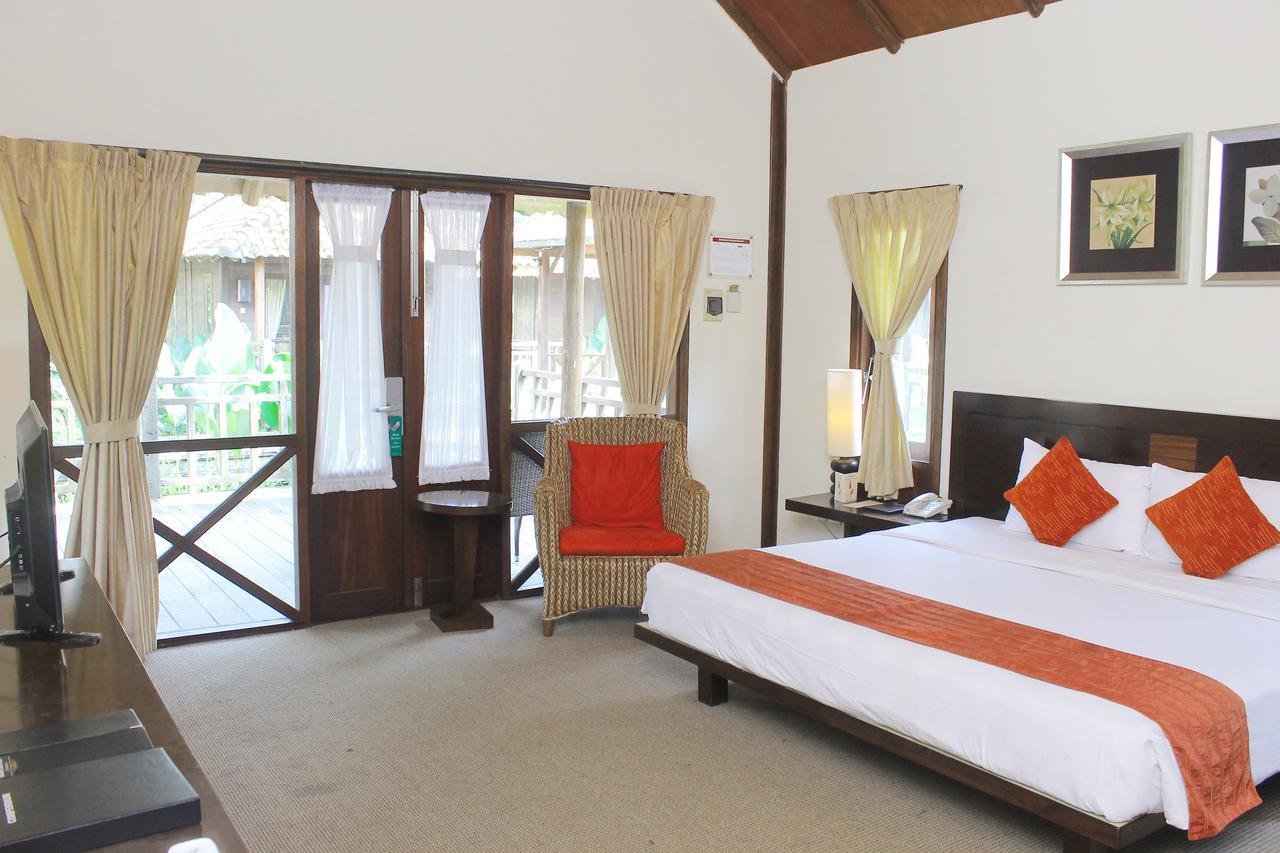 Gardenia Resort And Spa Pontianak Room photo