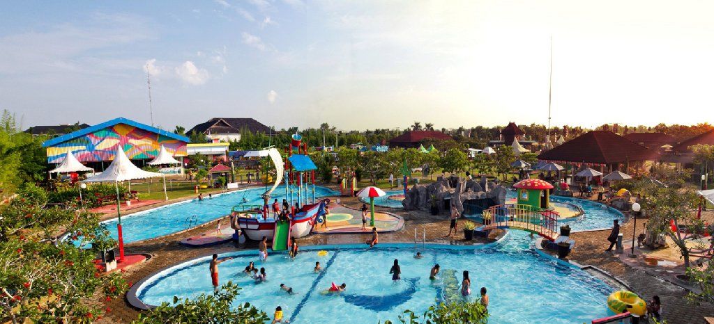 Gardenia Resort And Spa Pontianak Exterior photo